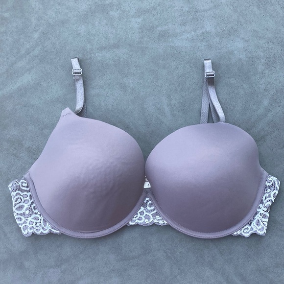 ⚜️MaidenForm Gray and White Lace Padded Bra! - Picture 1 of 5